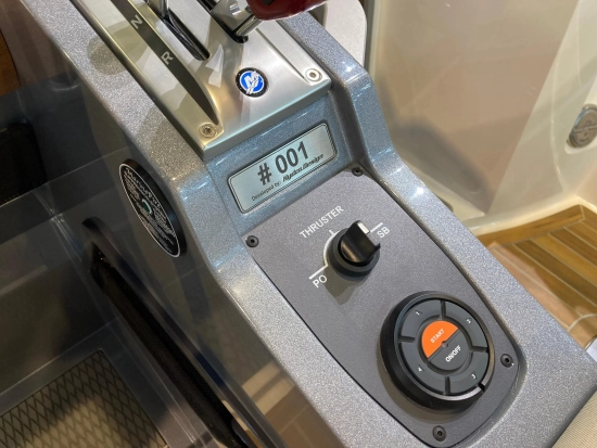 Cormate Utility 27 nuevo en venta