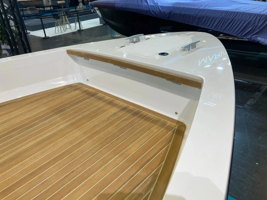 Cormate Utility 27 nuevo en venta