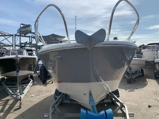 Bayliner 742 Cuddy de segunda mano en venta