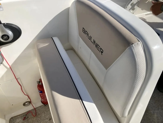 Bayliner 742 Cuddy de segunda mano en venta