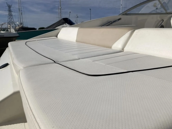 Bayliner 742 Cuddy de segunda mano en venta