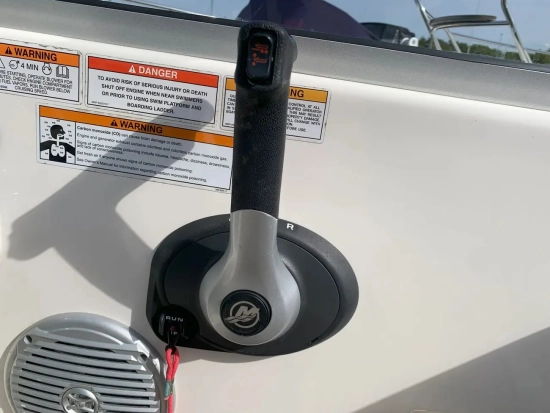 Bayliner 742 Cuddy de segunda mano en venta