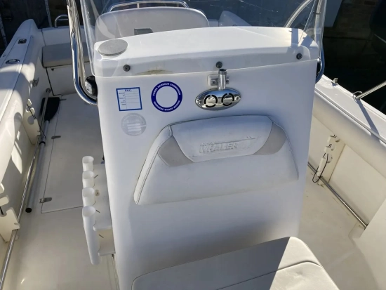 Boston Whaler 210 Outrage de segunda mano en venta