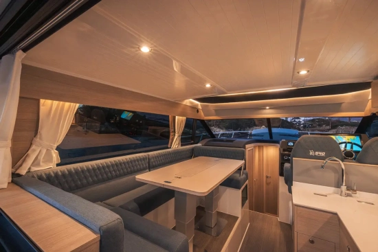 Viknes S40 Flybridge nuova in vendita