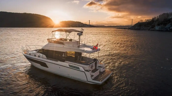 Viknes S40 Flybridge nuova in vendita