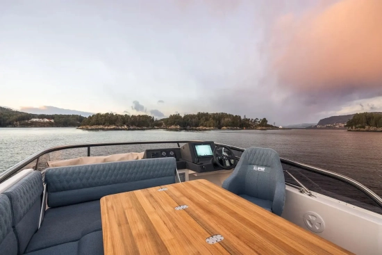 Viknes S40 Flybridge nuova in vendita