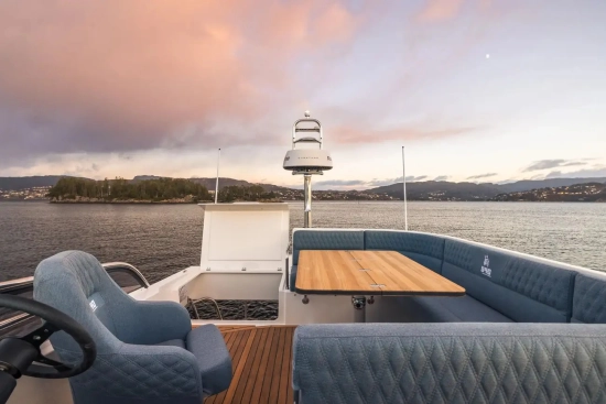 Viknes S40 Flybridge nuova in vendita