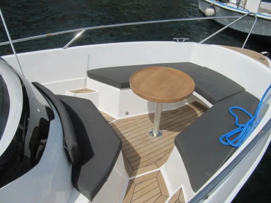 Ocean Master 630 Wa usado à venda
