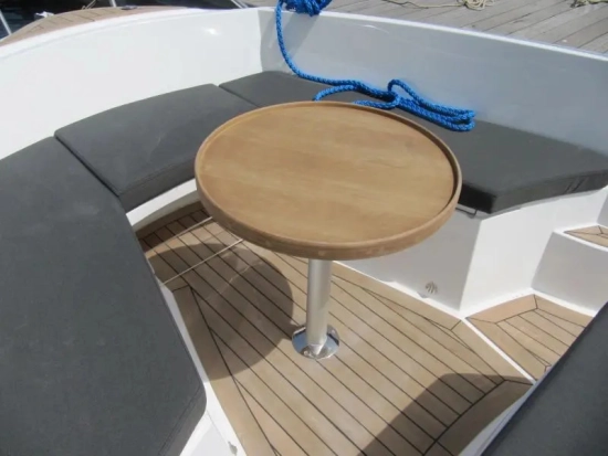 Ocean Master 630 Wa usado à venda