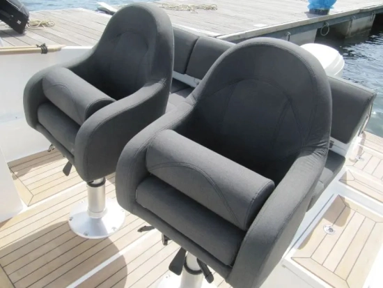 Ocean Master 630 Wa usado à venda