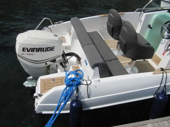 Ocean Master 630 Wa usado à venda