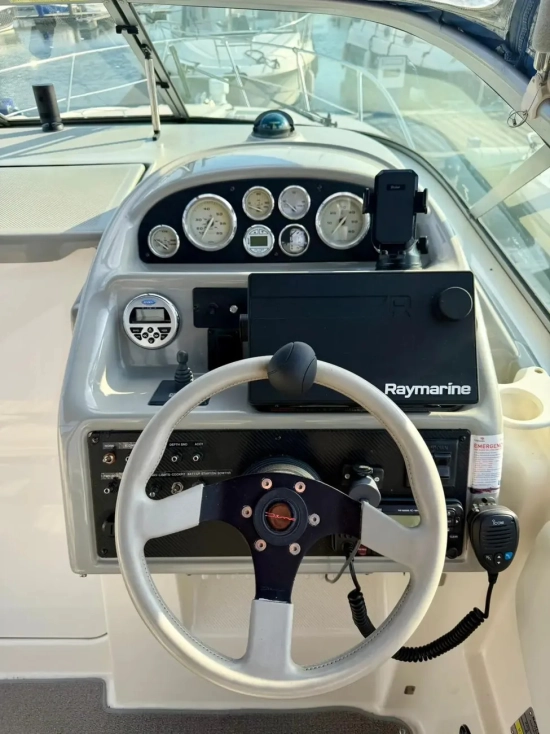 Bayliner 285 Cruiser usado à venda