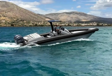 Skipper 4x32 high performance RIB usata in vendita