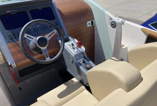 Cormate Utility 27 nuova in vendita