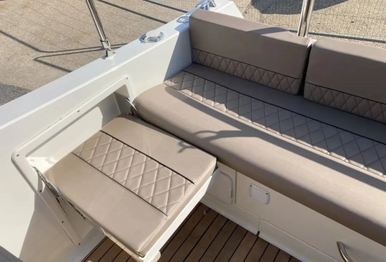 Atlantic 690 Sun Cruiser usado à venda