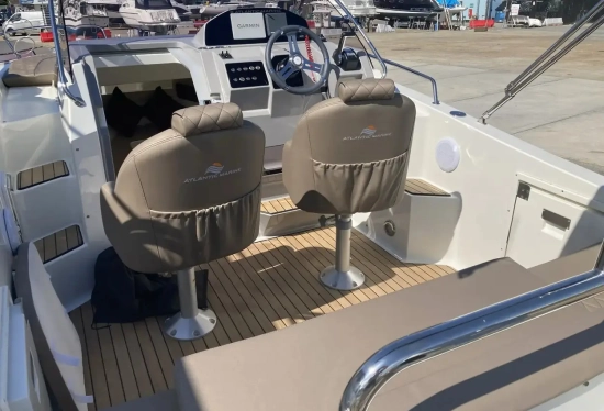 Atlantic 690 Sun Cruiser usado à venda