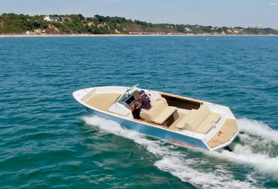 Cormate Utility 27 nuevo en venta