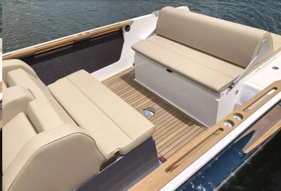 Cormate Utility 27 nuevo en venta