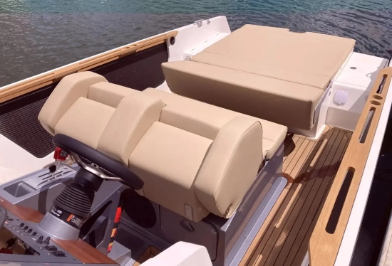 Cormate Utility 27 nuevo en venta
