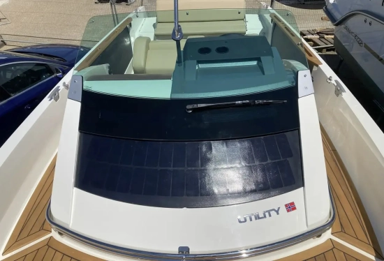 Cormate Utility 27 nuevo en venta