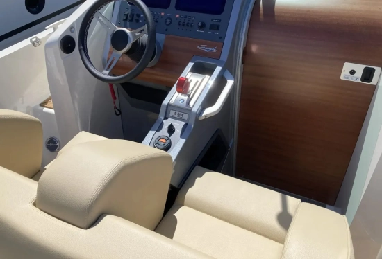 Cormate Utility 27 nuevo en venta
