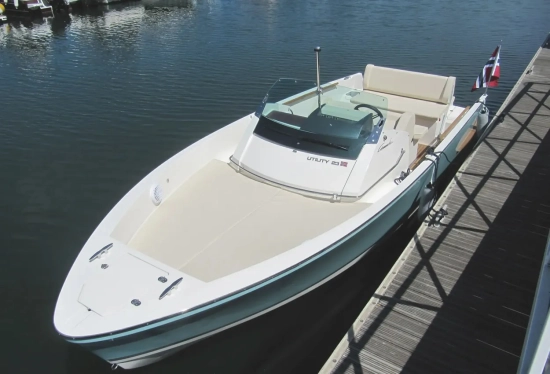Cormate Utility 23 usata in vendita