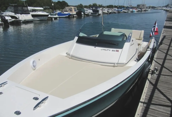 Cormate Utility 23 usata in vendita