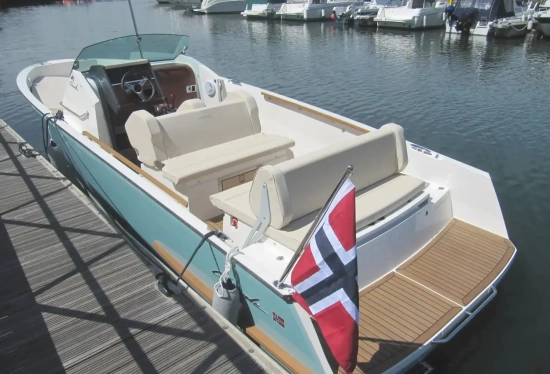 Cormate Utility 23 usata in vendita