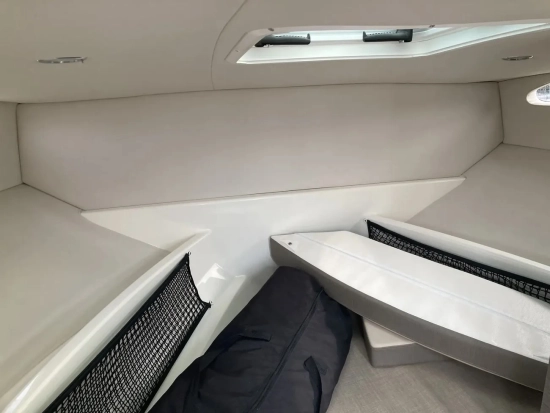 Bayliner VR6 Cuddy Outboard usata in vendita