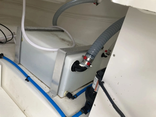 Bayliner VR6 Cuddy Outboard usata in vendita