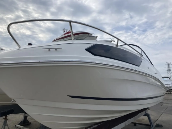 Bayliner VR6 Cuddy Outboard usata in vendita