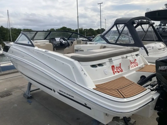 Bayliner VR6 Cuddy Outboard usata in vendita