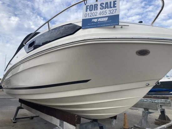 Bayliner VR6 Cuddy Outboard usata in vendita