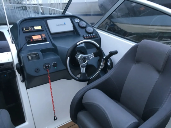 Oceanmaster 660 Bow Rider usado à venda