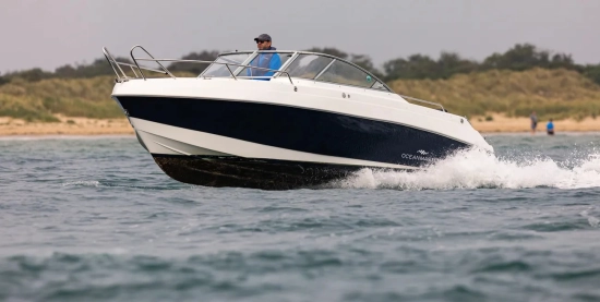 Oceanmaster 660 Bow Rider usado à venda