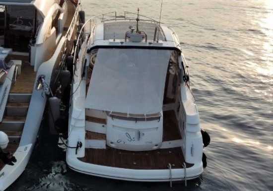 Sessa Marine C42 HARD TOP usata in vendita