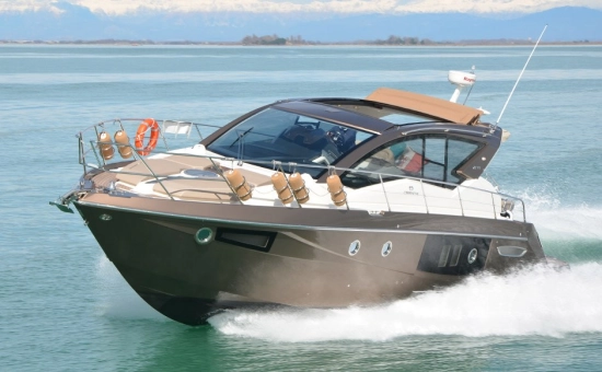 Cranchi M44 HT usata in vendita