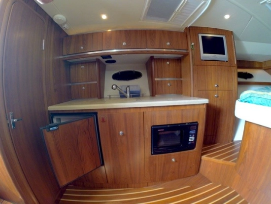 Tiara 3200 ( 2006 ) usado à venda