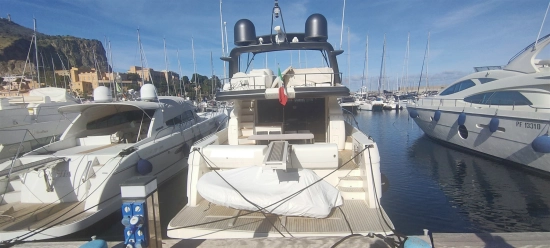 Ferretti 630 de segunda mano en venta