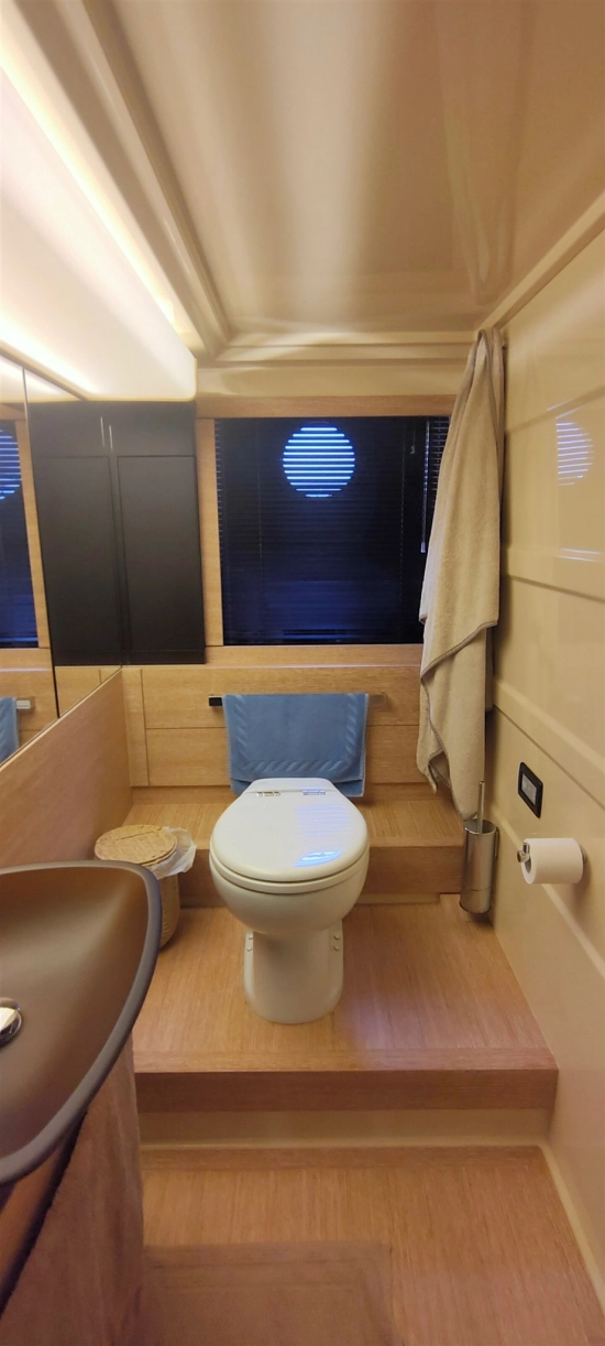 Azimut 64 Flybridge de segunda mano en venta