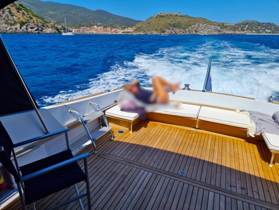 Magnum Marine 38 Flash Deck usata in vendita