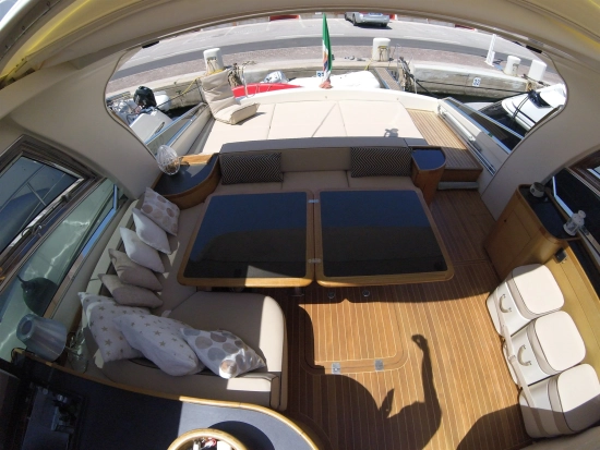 Magnum Marine 53 3 Cabine HT de segunda mano en venta
