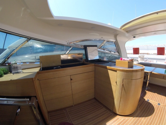 Magnum Marine 53 3 Cabine HT de segunda mano en venta