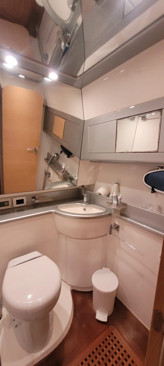 Raffaelli Shamal Evo ( 2 cabine 2 bagni ) linea asse usata in vendita