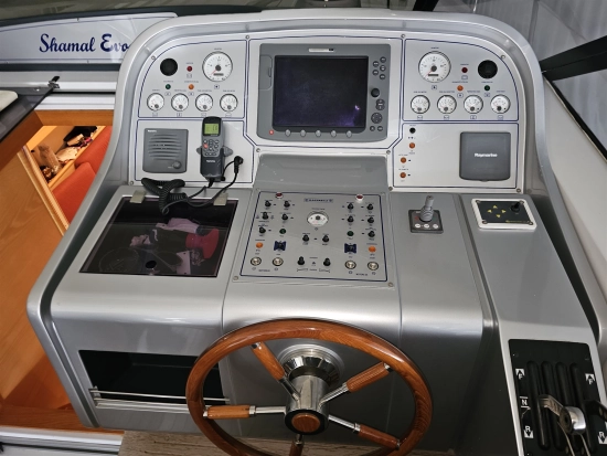 Raffaelli Shamal Evo ( 2 cabine 2 bagni ) linea asse usata in vendita