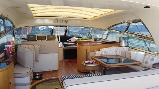 Magnum Marine 53 3 Cabine HT usata in vendita