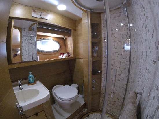 Magnum Marine 53 3 Cabine HT usata in vendita