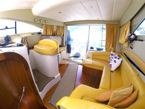 Cantiere Navale di Livorno Space 360 ( motori 2021 ) Fly usata in vendita