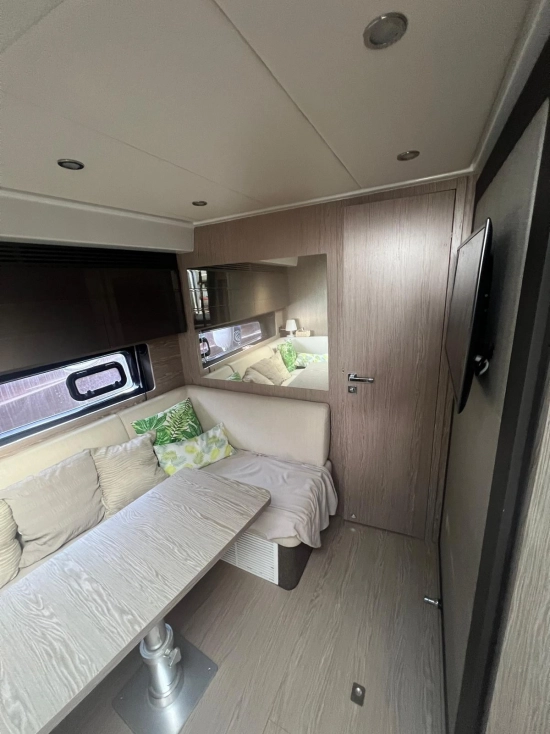Azimut Atlantis 43 usata in vendita