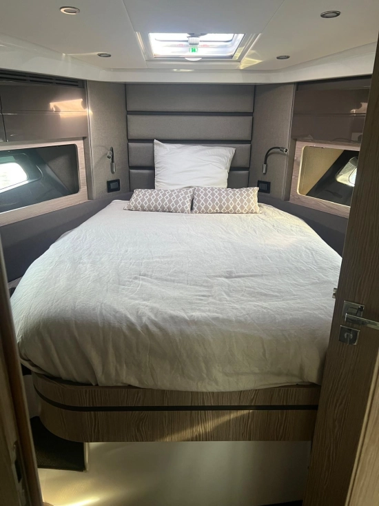 Azimut Atlantis 43 usata in vendita